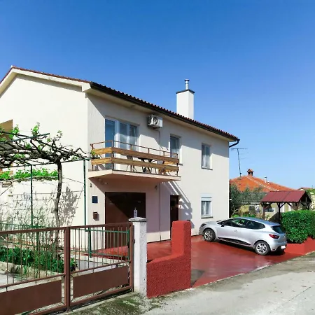 Haus Elizabeta 608s Apartment *
